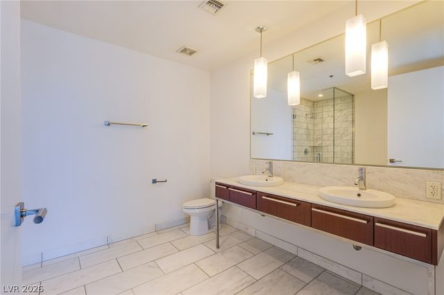 4471 Dean Martin Drive 805, Las Vegas, NV 89103