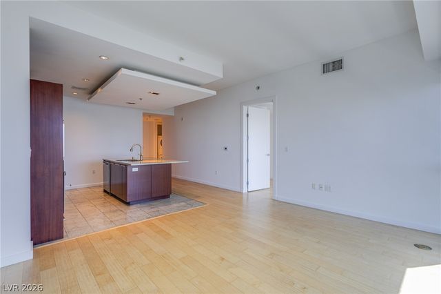 4471 Dean Martin Drive 805, Las Vegas, NV 89103
