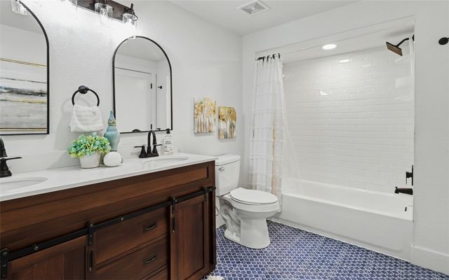 10 Orr Lane, Bella Vista, AR 72715