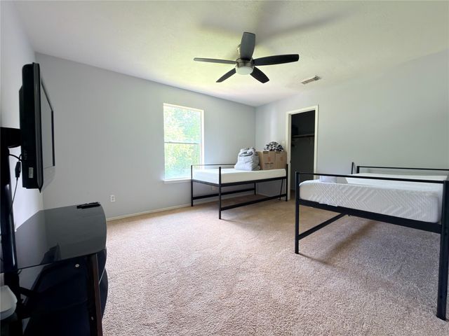 3922 Vauxhall Drive S, Houston, TX 77047