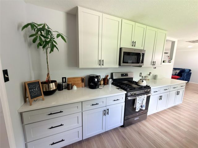 3922 Vauxhall Drive S, Houston, TX 77047