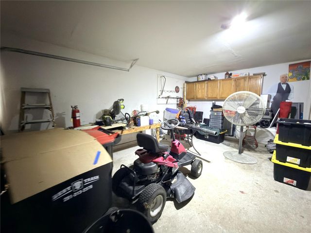 3922 Vauxhall Drive S, Houston, TX 77047
