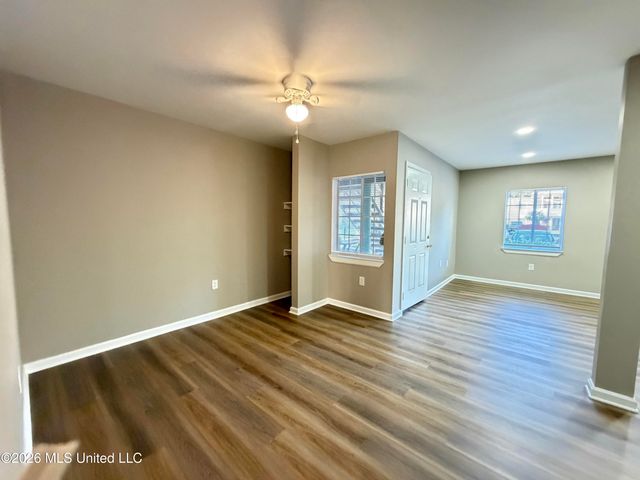 245 Mcdonnell Avenue, 116, Biloxi, MS 39531
