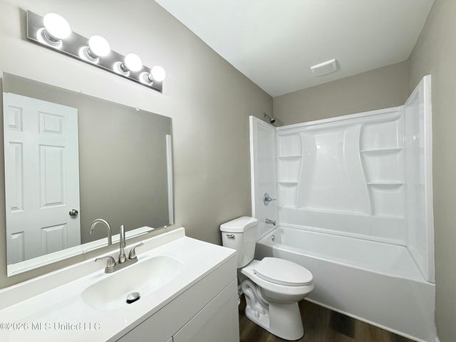 245 Mcdonnell Avenue, 116, Biloxi, MS 39531