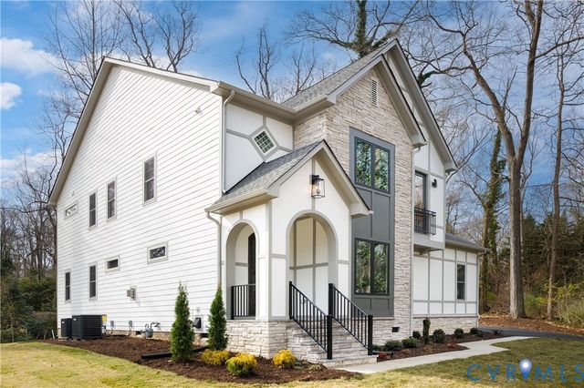 8919 Rustic Rd, Richmond, VA 23235