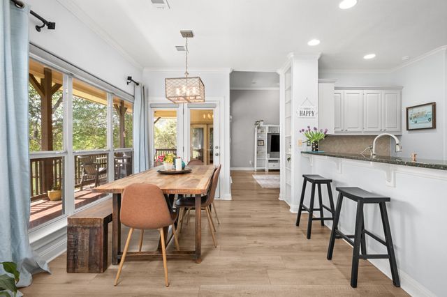 1053 Sunset Canyon DR S, Dripping Springs, TX 78620