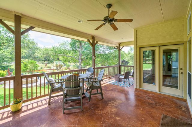 1053 Sunset Canyon DR S, Dripping Springs, TX 78620