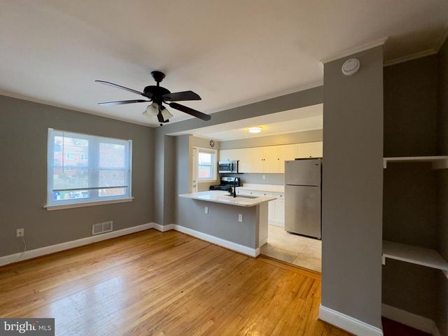 820 BRADHURST RD, Baltimore, MD 21212