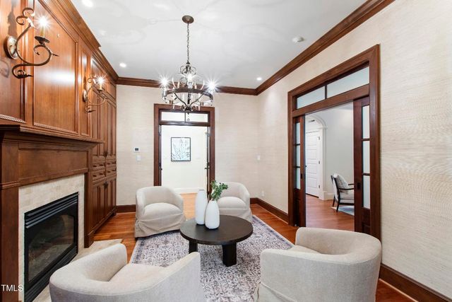 131 Lavinia Lane, Chapel Hill, NC 27516