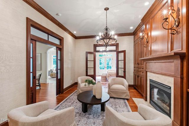 131 Lavinia Lane, Chapel Hill, NC 27516