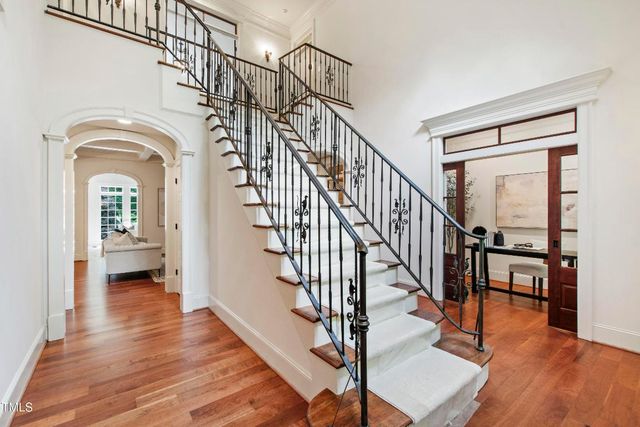 131 Lavinia Lane, Chapel Hill, NC 27516