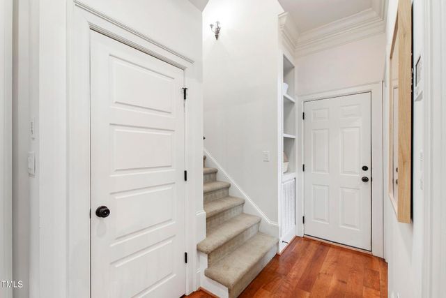 131 Lavinia Lane, Chapel Hill, NC 27516