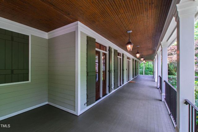 131 Lavinia Lane, Chapel Hill, NC 27516