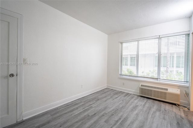 7325 Carlyle Ave 9, Miami Beach, FL 33141