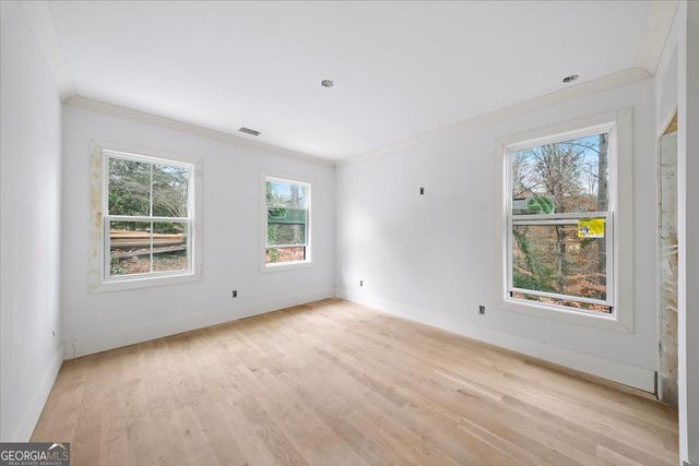 132 Lakeshore Drive NE, Marietta, GA 30067