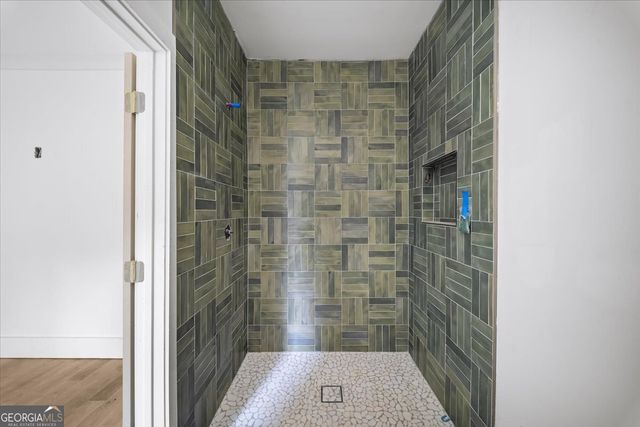 132 Lakeshore Drive NE, Marietta, GA 30067