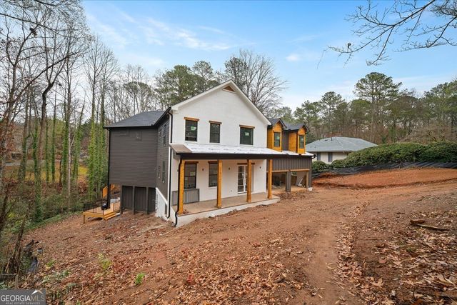 132 Lakeshore Drive NE, Marietta, GA 30067