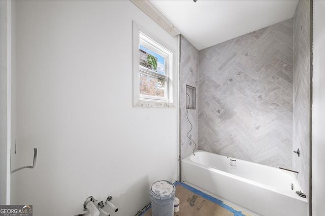 132 Lakeshore Drive NE, Marietta, GA 30067