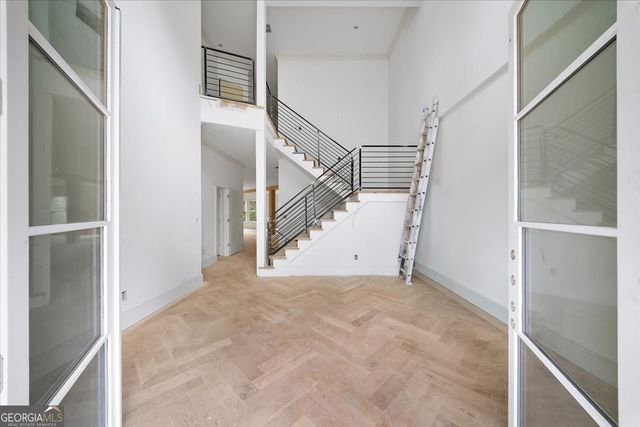 132 Lakeshore Drive NE, Marietta, GA 30067