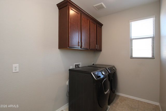 10221 E WAVELENGTH Avenue, Mesa, AZ 85212