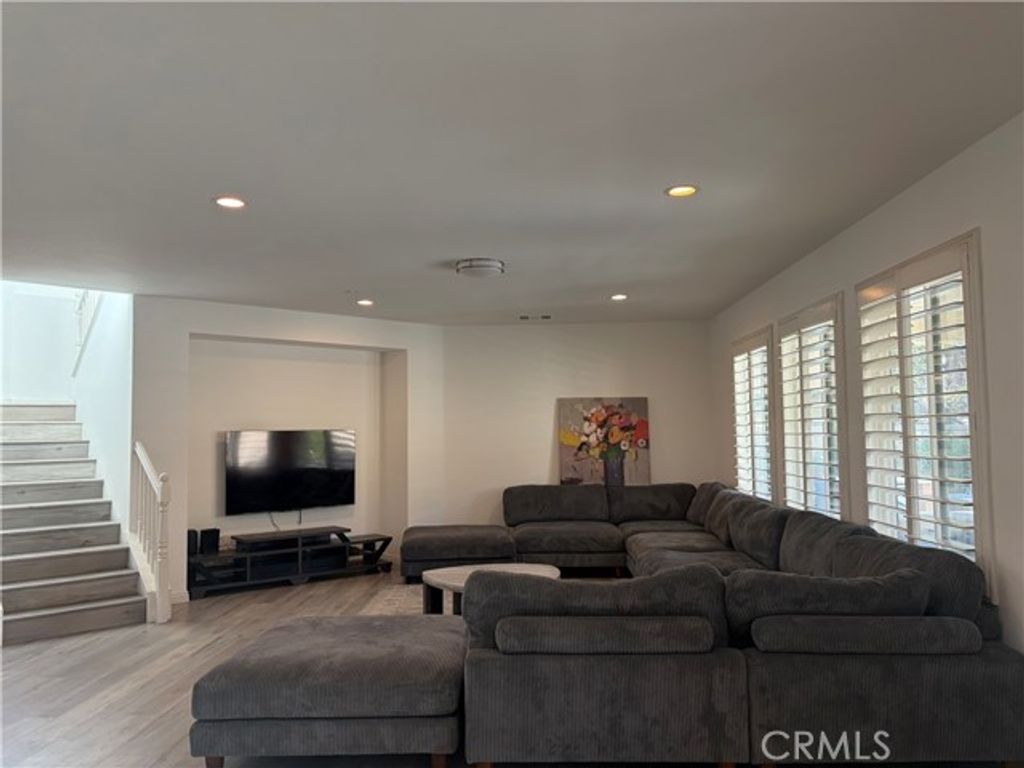 14648 Viva Drive, Eastvale, CA 92880