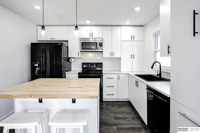 4502 S 62nd Street, Omaha, NE 68117