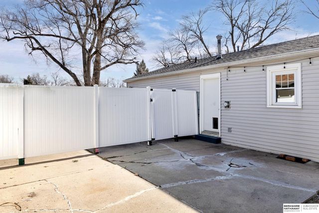 4502 S 62nd Street, Omaha, NE 68117