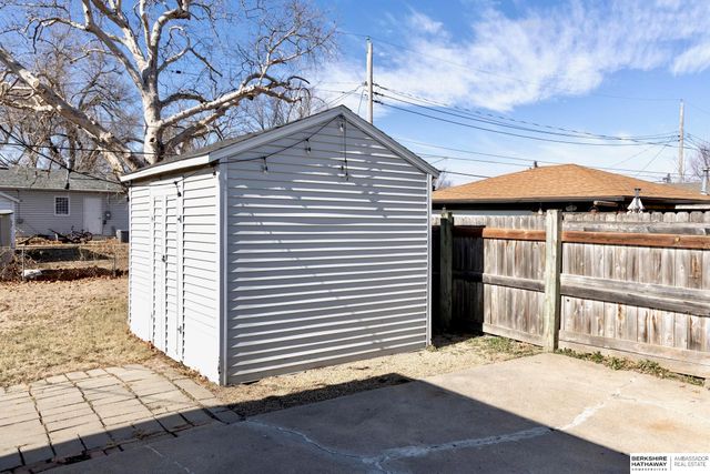 4502 S 62nd Street, Omaha, NE 68117