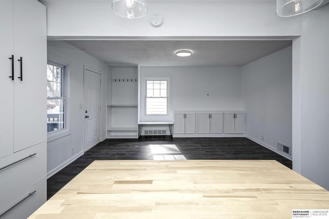 4502 S 62nd Street, Omaha, NE 68117