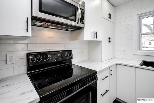 4502 S 62nd Street, Omaha, NE 68117