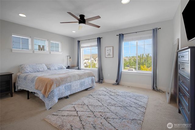 13526 188th Avenue E, Bonney Lake, WA 98391