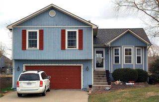 430 W Skylark Circle, Gardner, KS 66030