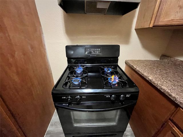 10235 Algiers Road 2, Houston, TX 77041