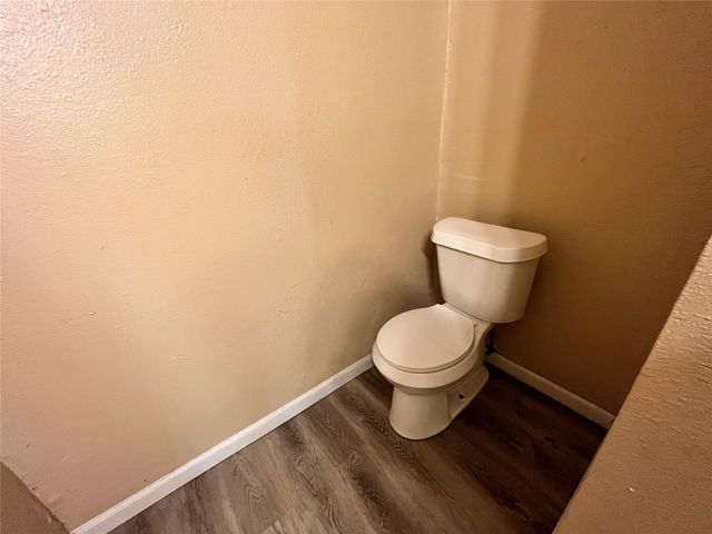 10235 Algiers Road 2, Houston, TX 77041