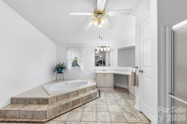 320 Huffstetler Lake Road, Dallas, NC 28034