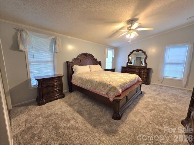 320 Huffstetler Lake Road, Dallas, NC 28034
