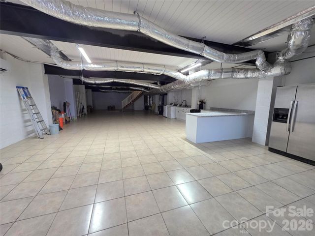 320 Huffstetler Lake Road, Dallas, NC 28034