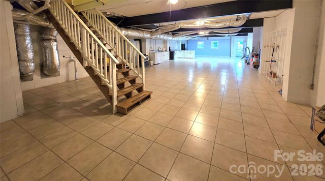 320 Huffstetler Lake Road, Dallas, NC 28034