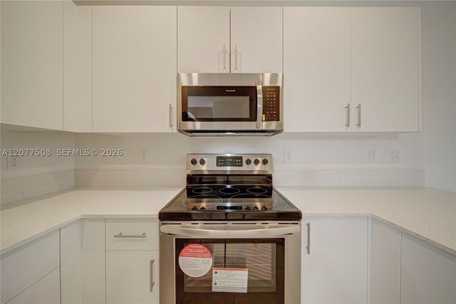 11881 NW 47th Mnr, Coral Springs, FL 33076
