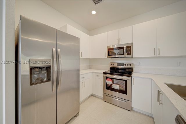 11881 NW 47th Mnr, Coral Springs, FL 33076