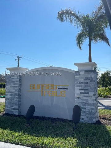 11881 NW 47th Mnr, Coral Springs, FL 33076