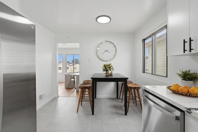 64 Lycett Circle, Daly City, CA 94015