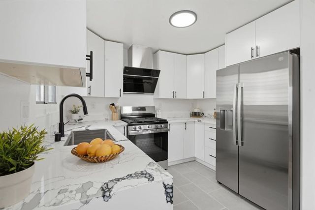 64 Lycett Circle, Daly City, CA 94015