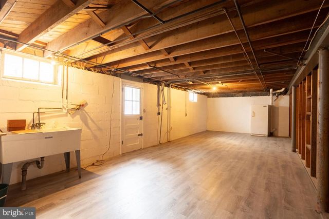 3211 SHELBURNE RD, Baltimore, MD 21208