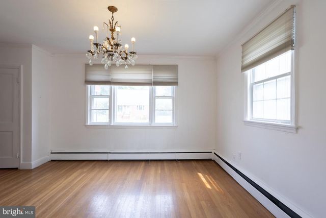 3211 SHELBURNE RD, Baltimore, MD 21208