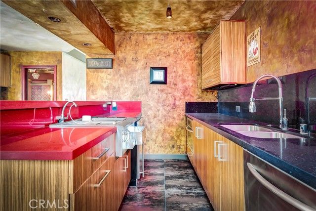 6268 Norwich Avenue, Van Nuys (los Angeles), CA 91411