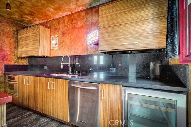 6268 Norwich Avenue, Van Nuys (los Angeles), CA 91411