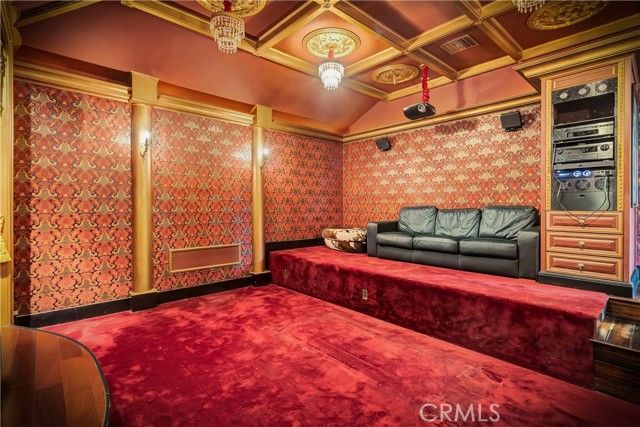 6268 Norwich Avenue, Van Nuys (los Angeles), CA 91411