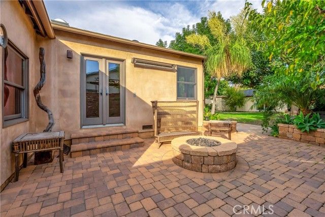 6268 Norwich Avenue, Van Nuys (los Angeles), CA 91411