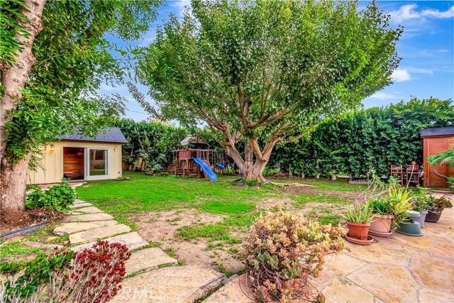 6268 Norwich Avenue, Van Nuys (los Angeles), CA 91411